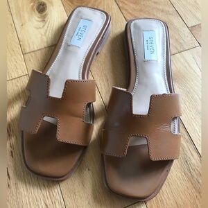 STEVE MADDEN Sandals